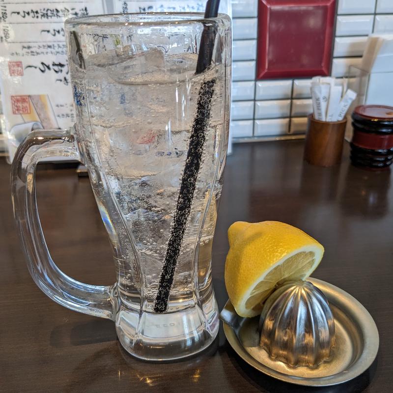 生搾りレモンサワー(石挽蕎麦と炭串焼 一成 （イシビキソバトスミクシヤキイチナル）)