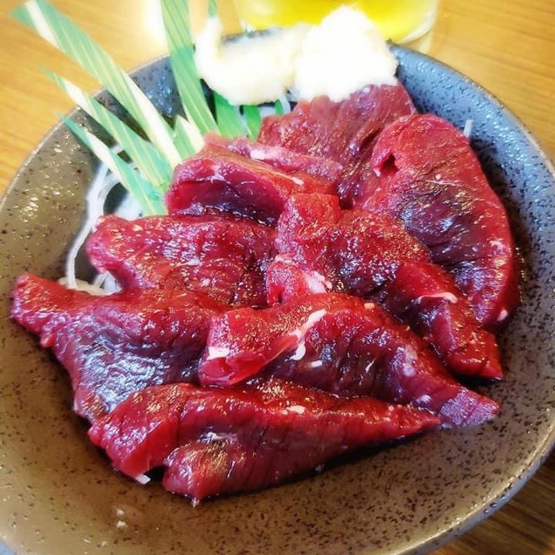 生くじら刺(酒蔵 石松)