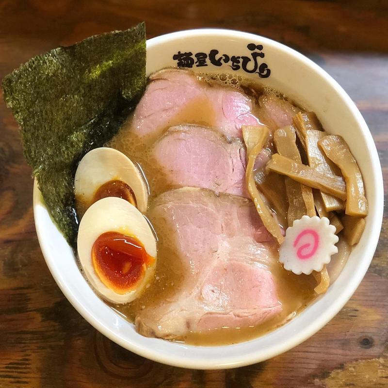 特製ラーメン(麺屋いちびり)