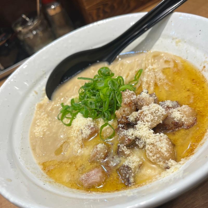 猪肉ベーコンのカルボナーラ 風花の牡丹(らーめん銕-くろがね-)