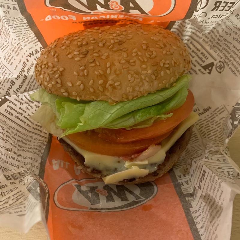 モッツァバーガー(A&W 石垣店)