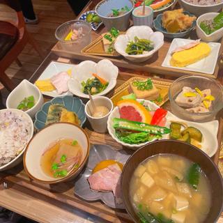 おばんざいランチ(KASUMI izakaya+restaurant)