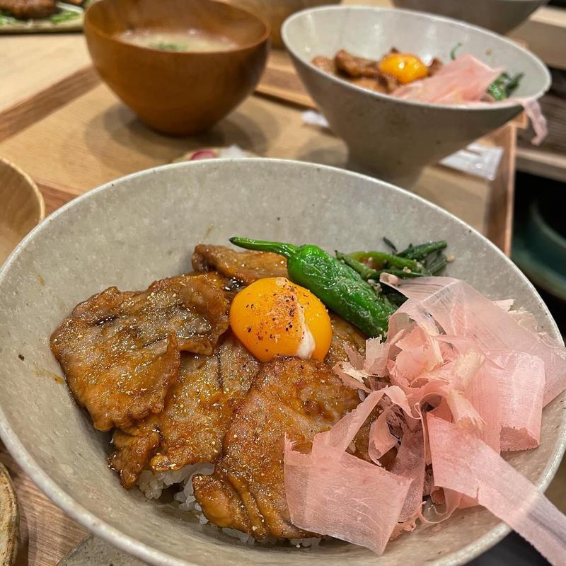 かつお焼き丼(かつお食堂)