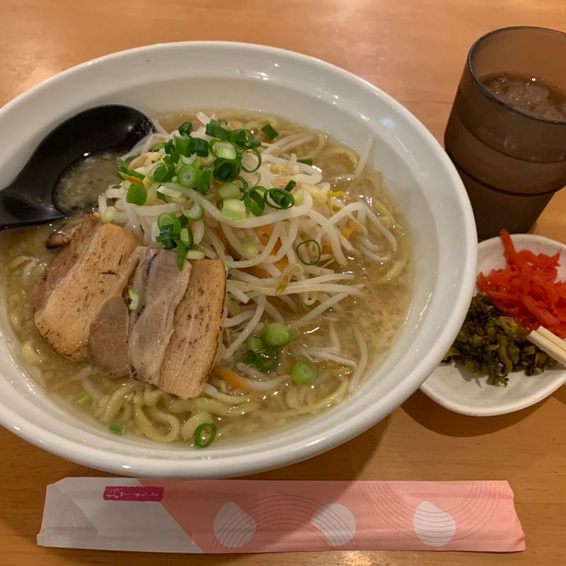 なみぞうラーメン(らあめん 波蔵 （なみぞう）)