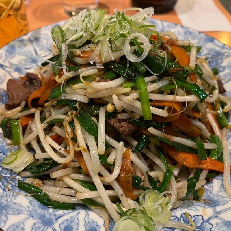 レバニラ定食(びいどろ)