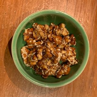 くるみの飴炊き(炭火と中華 九尾)