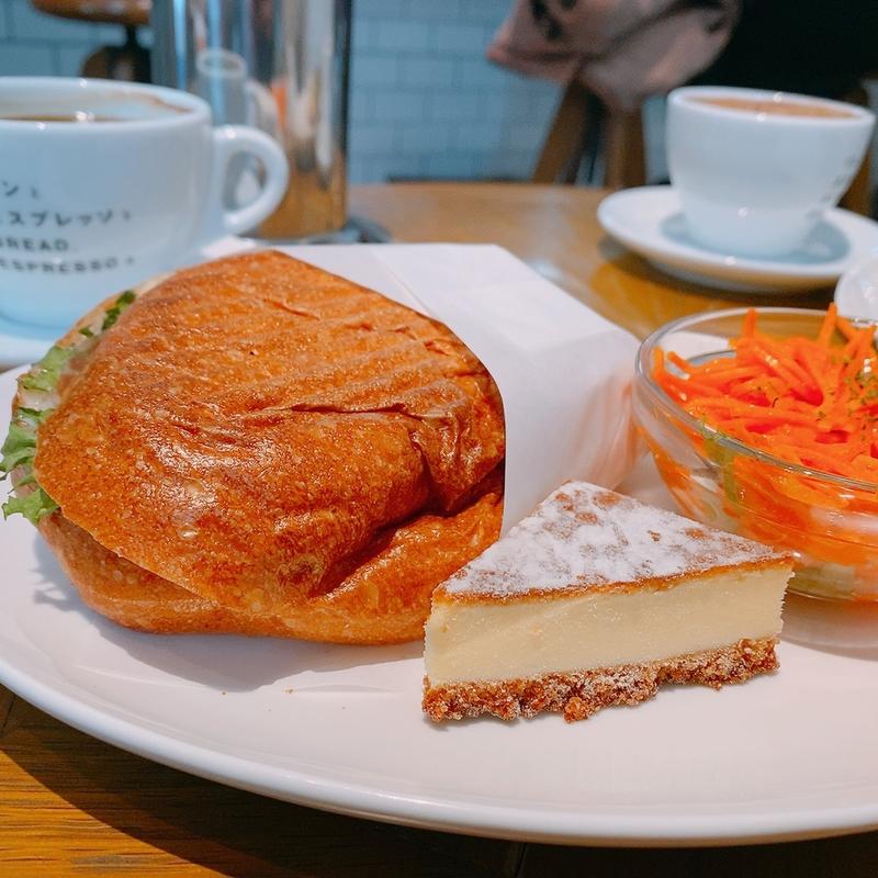 (パンとエスプレッソと博多っと)