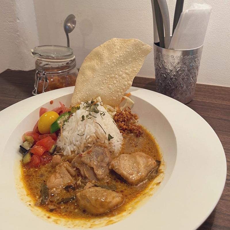 デビルチキンカレープレート(Stunts スタンツ)