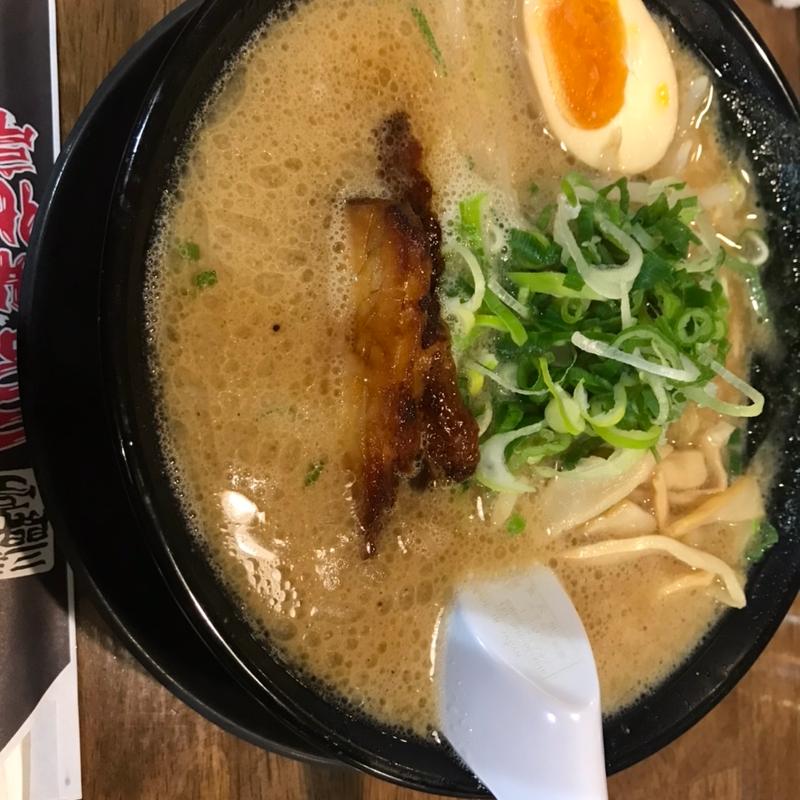 黒ラーメン(三河開化亭 豊橋岩田店)