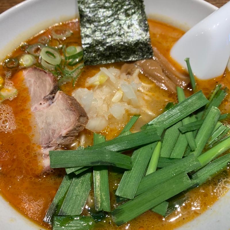 塩らー油めん(中華そば うめや)