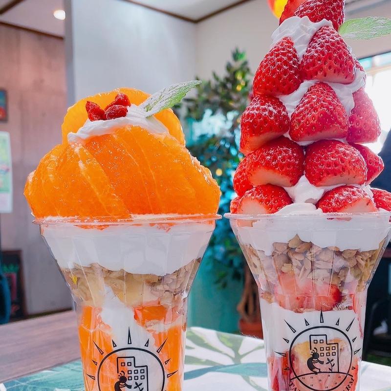 紅まどんなパフェ(髙橋農園 釜川店)