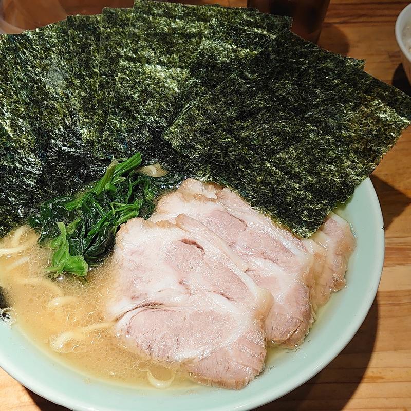 チャーシューメン並　のり増し(洞くつ家 （どうくつや）)