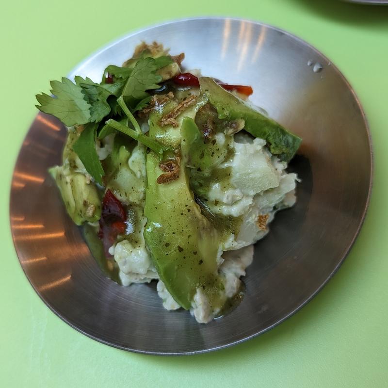 アボカドポテサラ(ニューハノイ)