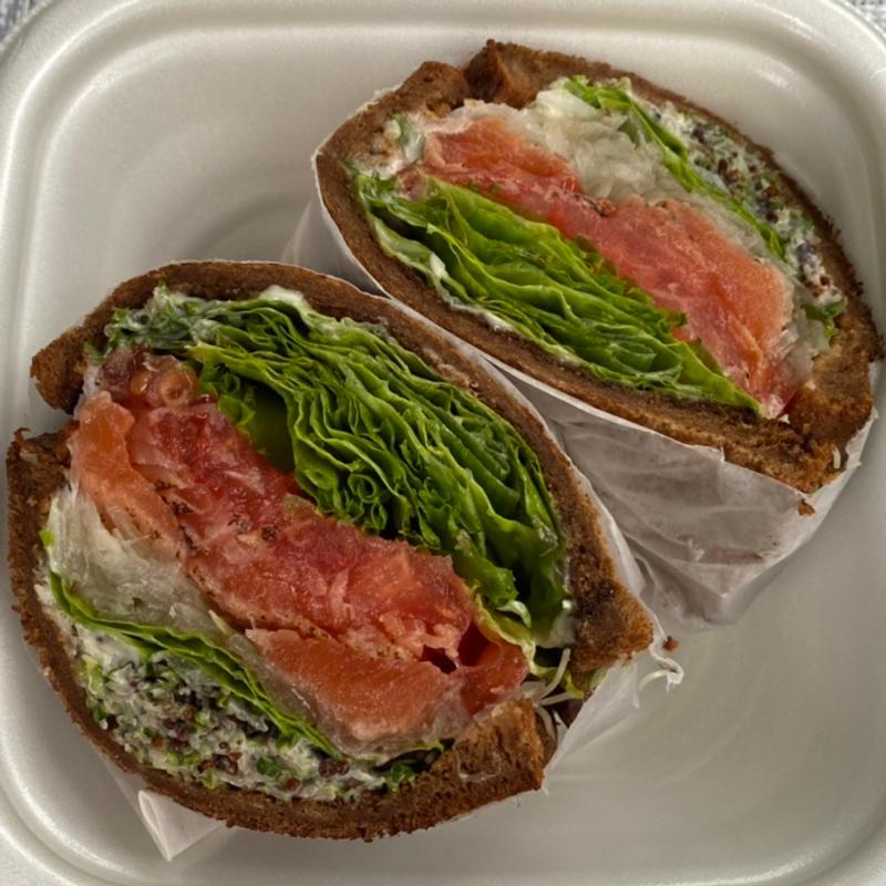 ALASKA(084 DELICATESSEN RESTAURANT/すてふぁんCURRY)