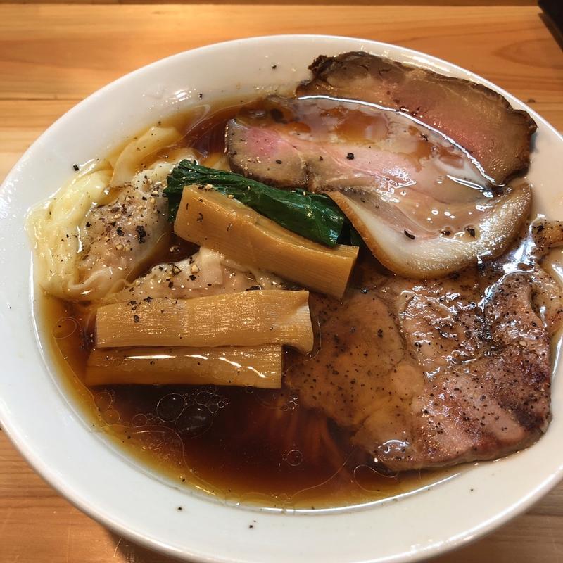 煮干しわんたんそば(世田谷中華そば 祖師谷七丁目食堂)