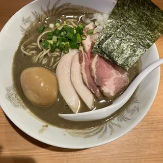 特製濃厚煮干蕎麦(北千住煮干中華蕎麦かれん)