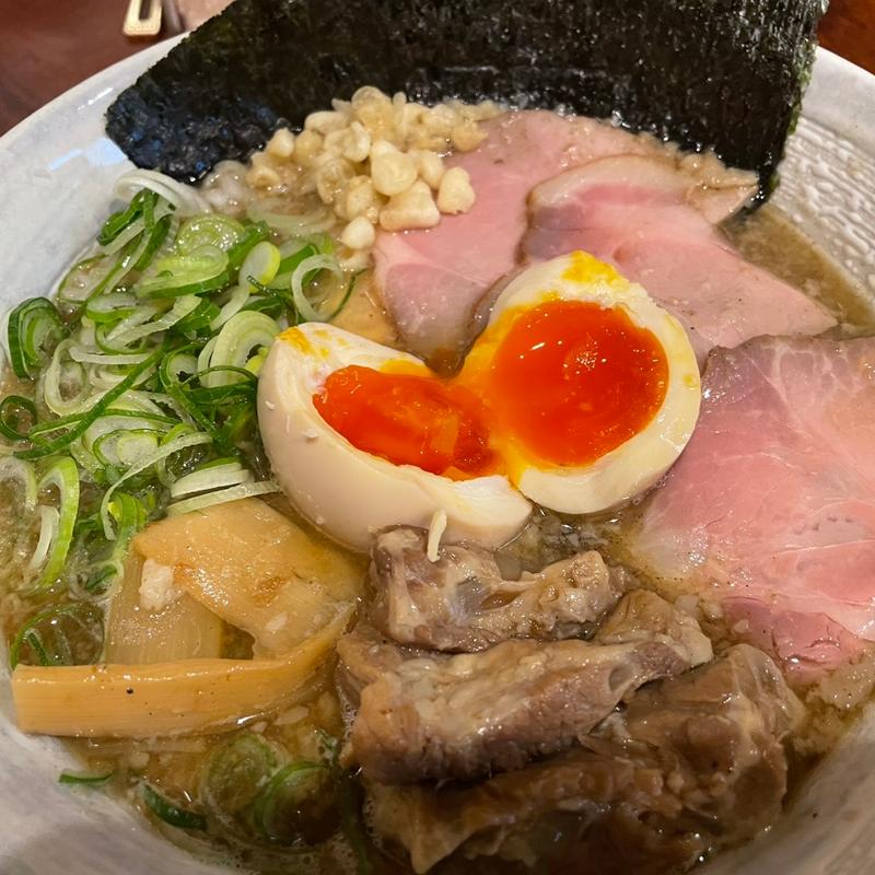 特製いりこそば(讃岐ラーメン　香麦)