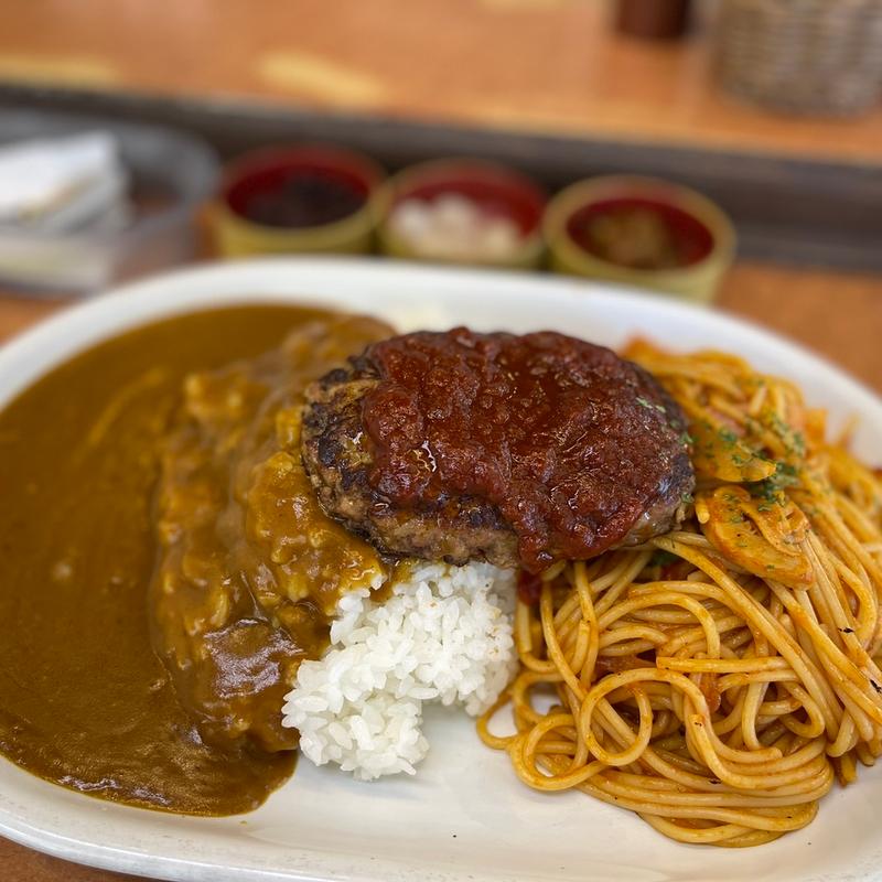 (カレー専門店 パピー 上野毛店)
