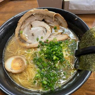 (ラーメン 秀華)