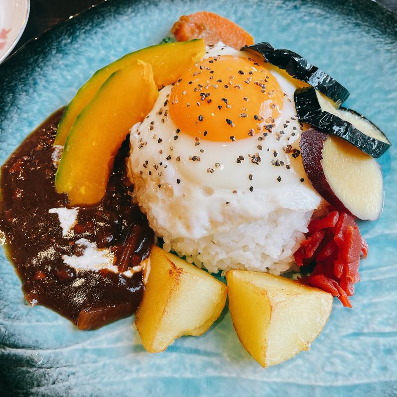 ケンケンスペシャルカレー(curry fornia hug カリーフォルニアハグ)