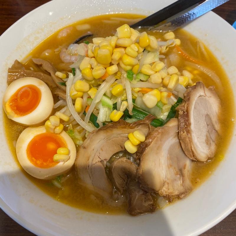 特製灯台ラーメン(灯台ラーメン （とうだいらーめん）)