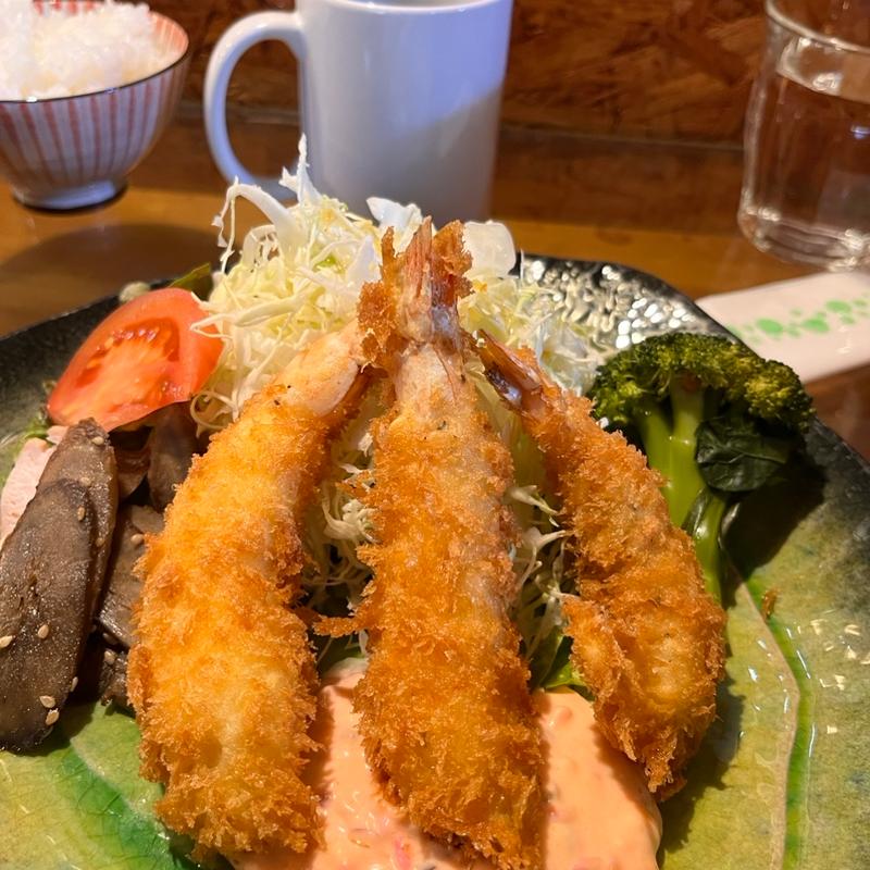 エビフライ定食(Forest Coffee)