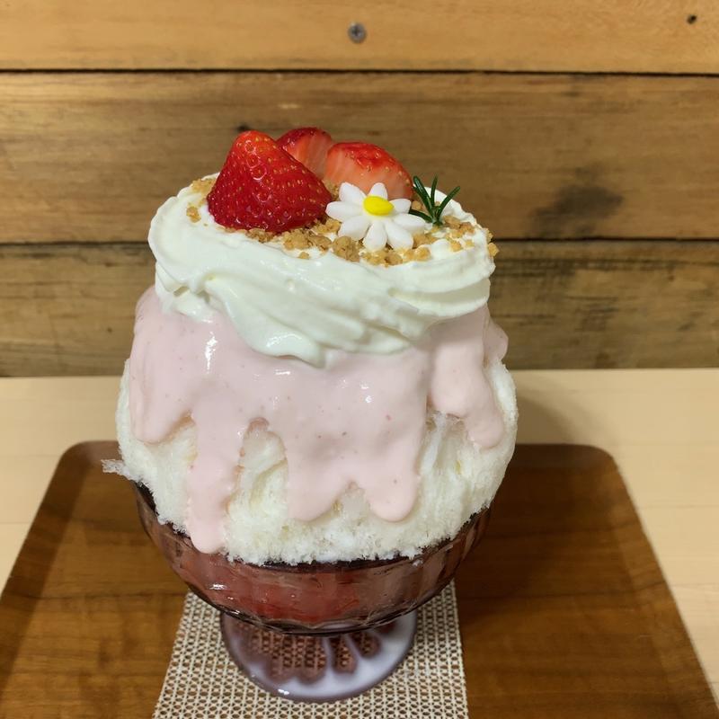 イチゴヨーグルトタルト(かき氷専門店SANGO)