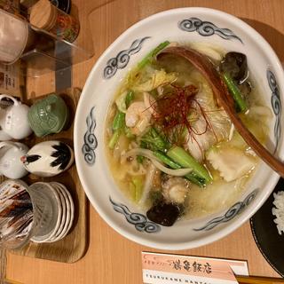 香港海の幸xo醬湯麺(鶴亀飯店)