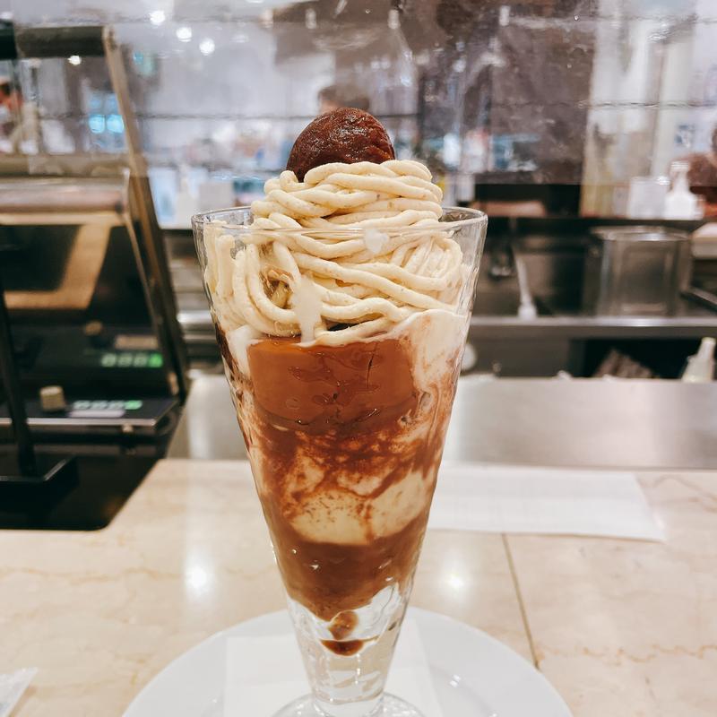 マロンパフェ(モロゾフ 阪急三番街店)
