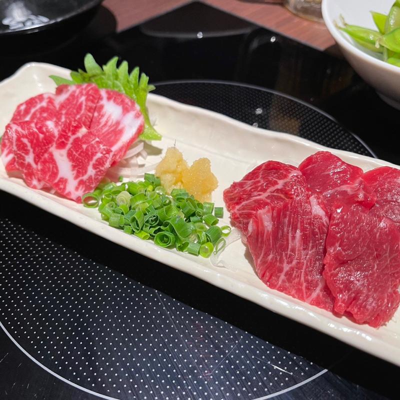 特上馬刺し（霜降り・ロース）(もつ鍋　田しゅう　名古屋店)