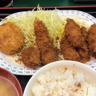 カキフライ定食(とん平 丼池店)