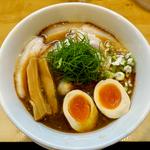 肉増しそば+味玉