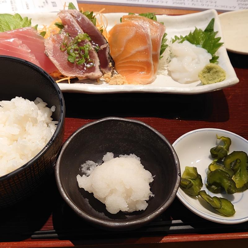 魚河岸定食(魚の旨い店 飯田橋本店 )