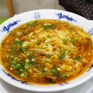 酸辣麺(スーラーメン)(中華麺キッチンまくり＋中華居酒屋まくり)