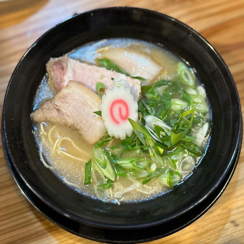 塩豚骨ラーメン(走麺屋 本店)