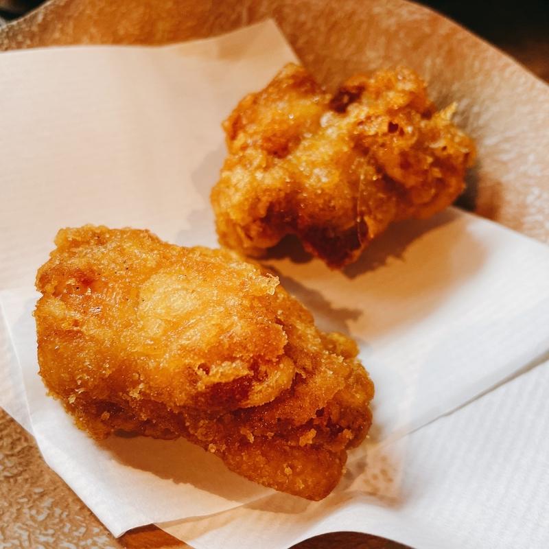 自慢の唐揚げ(麺でつながる縁 大阪縁乃助商店)