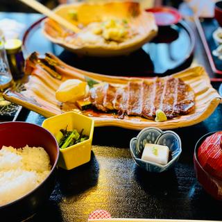 信州牛A5ランク　ステーキ膳(四季食彩 ヤマブキ （YAMABUKI）)