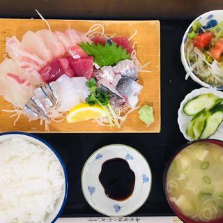 刺身定食(市場食堂 城南店 )