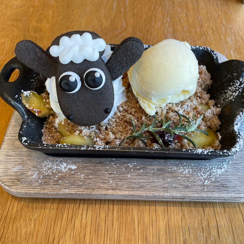 ショーンのアップルクランブル(ひつじのショーンビレッジショップ&カフェ)