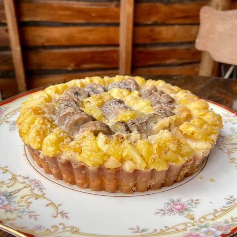 パイナップルとバナナのココナッツタルト(イリヤプラスカフェ＠カスタム倉庫)