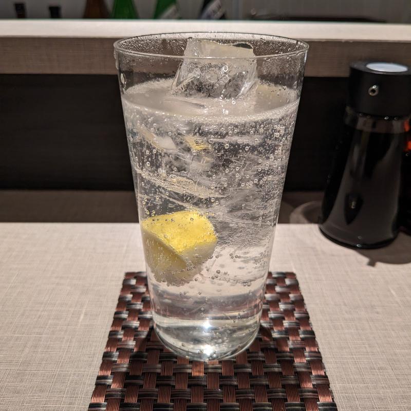 生レモンサワー(焼鳥ごくう 奥)