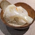 カリフラワー甘酢漬け(焼鳥ごくう 奥)