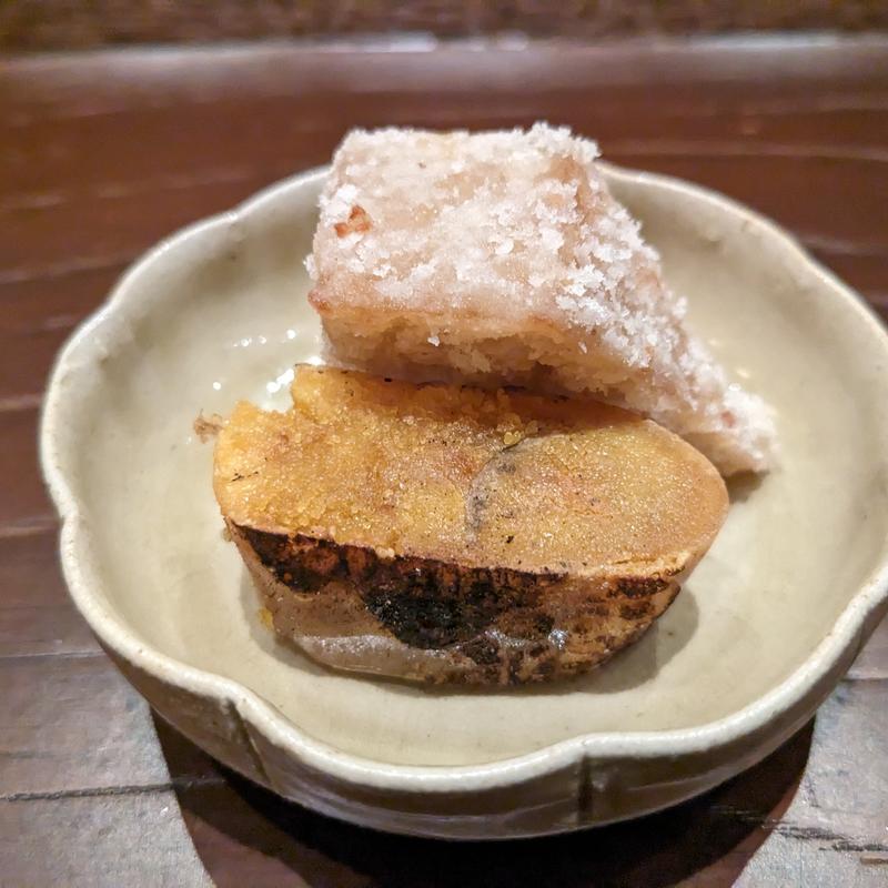 カラスミ炙り、海老芋唐揚げ(くずし 之助 （クズシ ノスケ）)