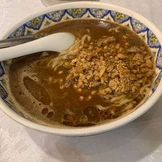 濃厚醤油ラーメン(中国ラーメン揚州商人 飯田橋ラムラ店 )