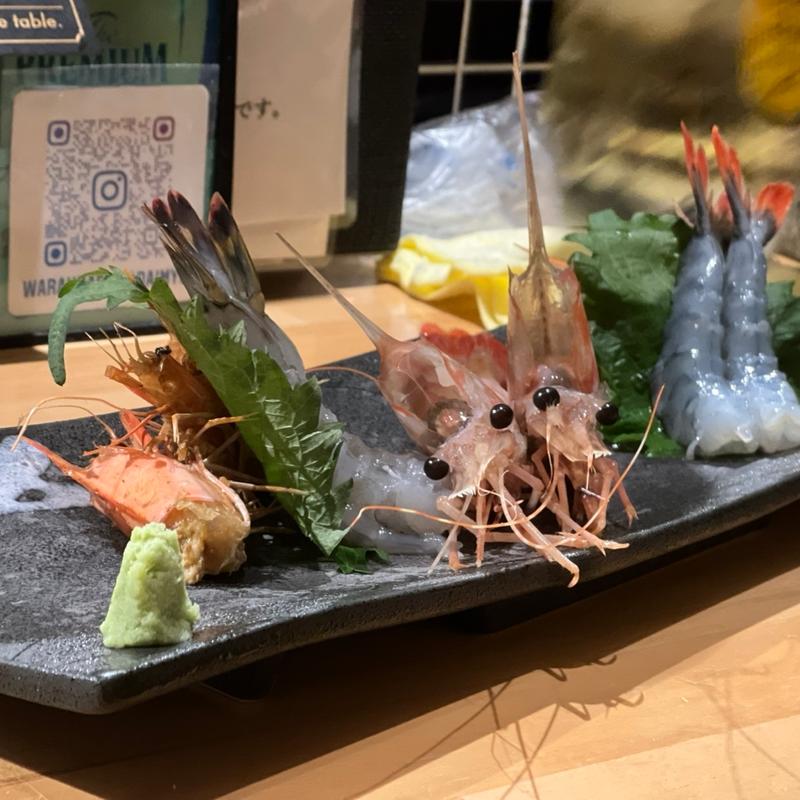 海老の刺身三種盛り(笑うだるま 大名店)