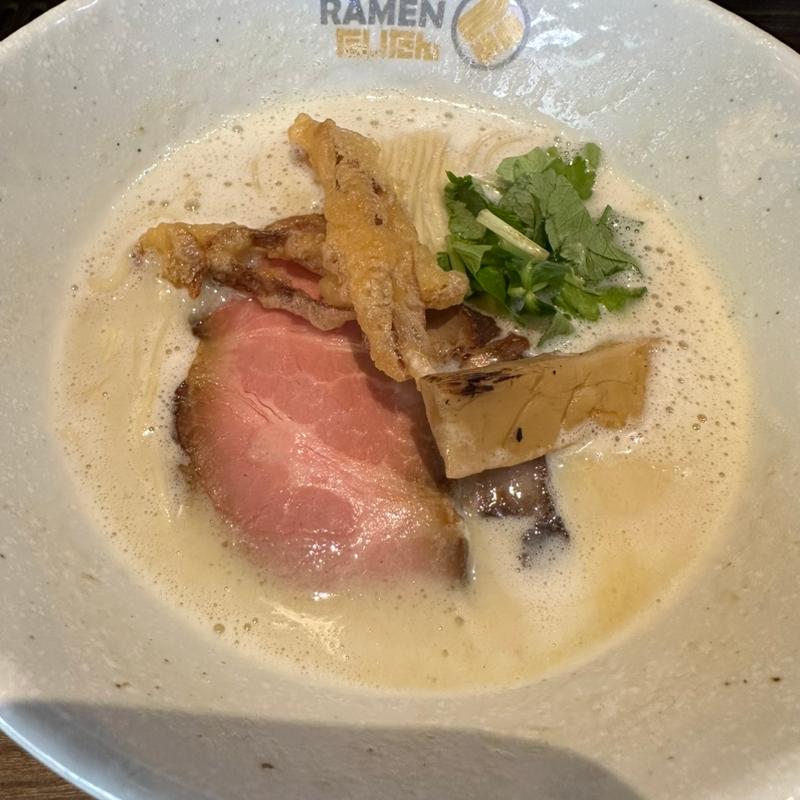 鶏炊いたん塩そば(NANBA龍旗信RIZE)