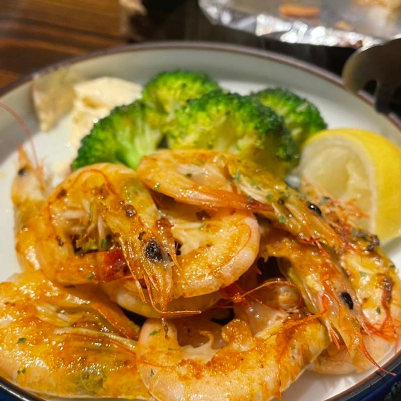 えびとブロッコリーの鉄板焼き(おこのみ鉄板焼 竹蔵)