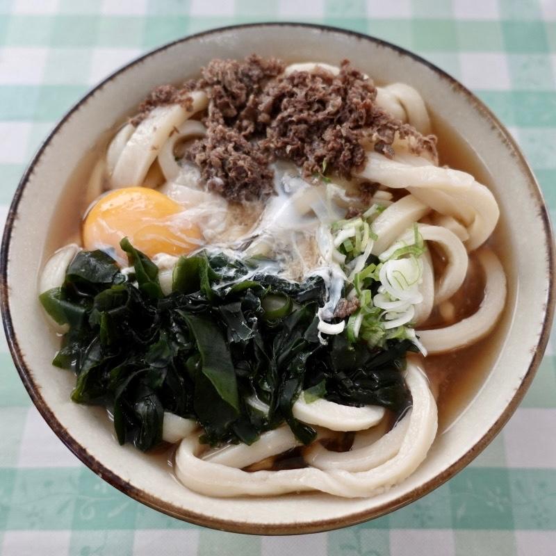 肉月見うどん(みうらうどん)