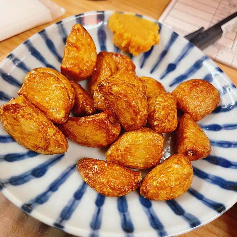 揚げニンニク(立呑み 晩杯屋 天王寺店)