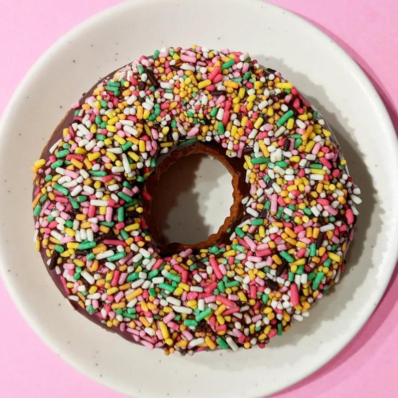 チョコドーナツ カラースプレー(アンジェターブル大泉学園店)